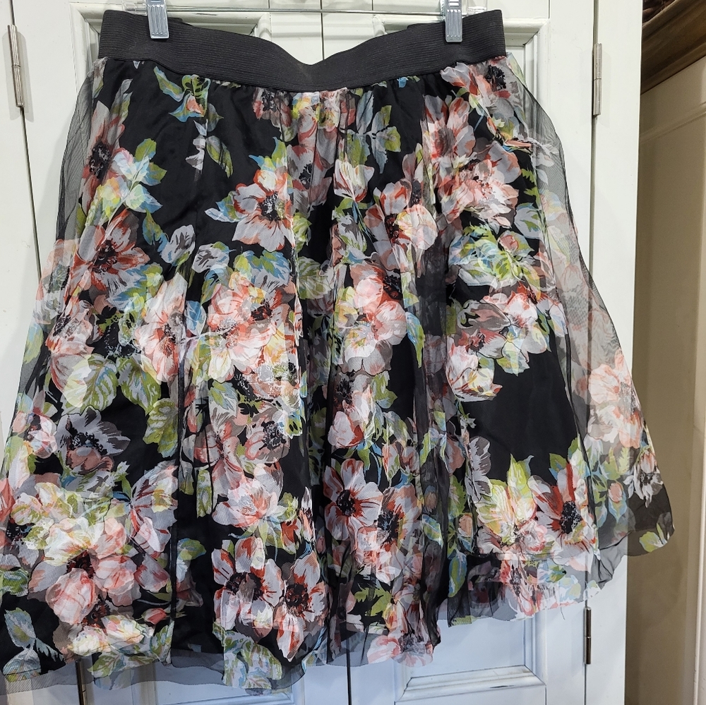 Tulle floral skirt by Torrid
